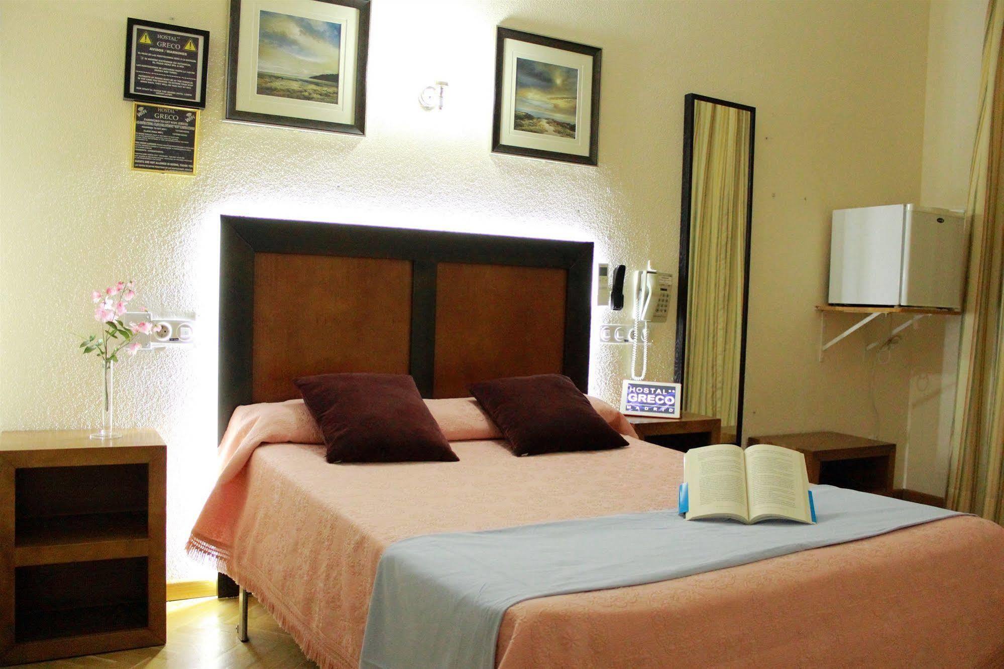 Hostal Greco Gran Via Madryt Zewnętrze zdjęcie