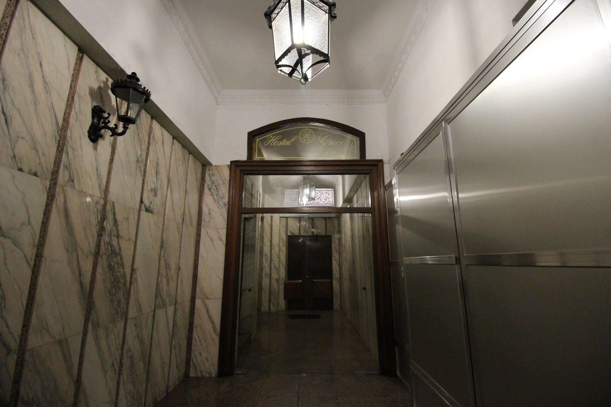 Hostal Greco Gran Via Madryt Zewnętrze zdjęcie